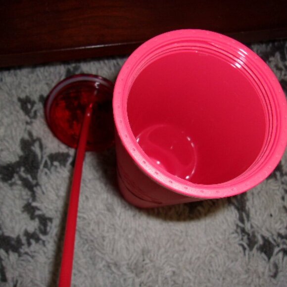 Starbucks Red Hearts 24oz Cold Cup Tumbler Dome Lid & Straw - Picture 3 of 4